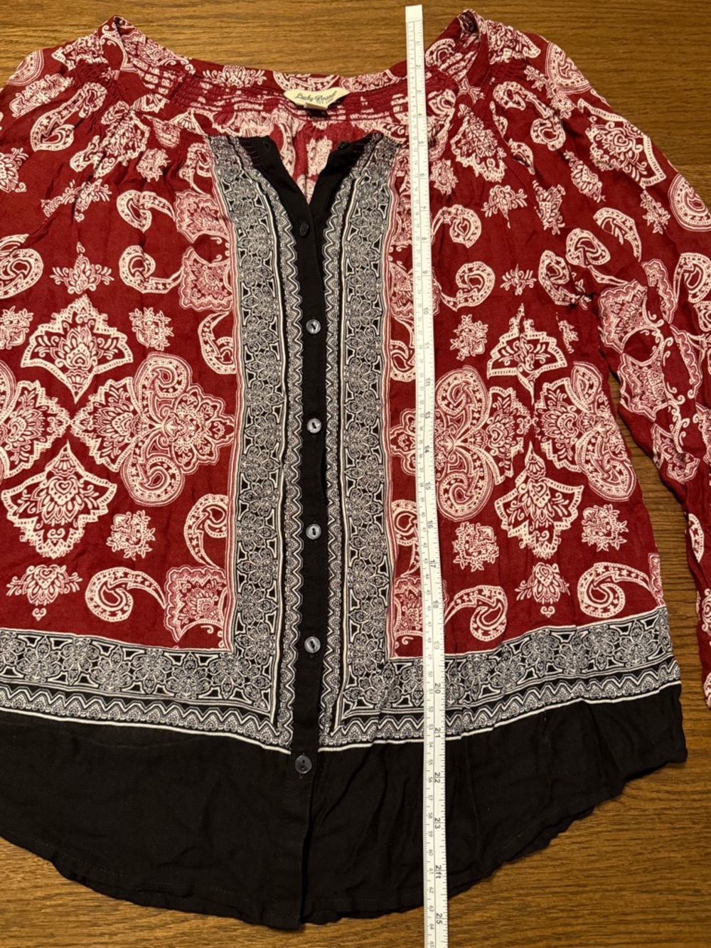 NWOT Lucky Brand Printed Red and Black Button Down - Picture 4 of 5